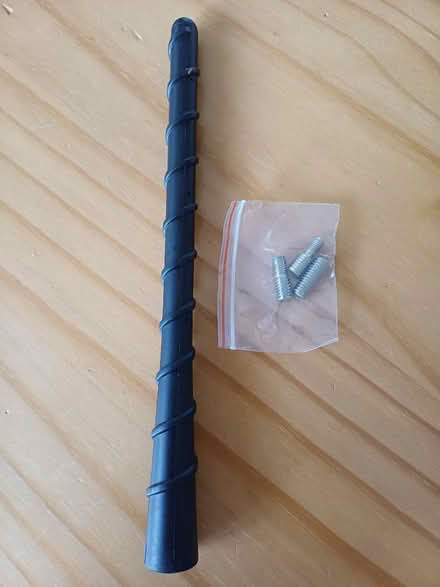 Photo of free Car aerial (Kennington Ashford TN24) #1