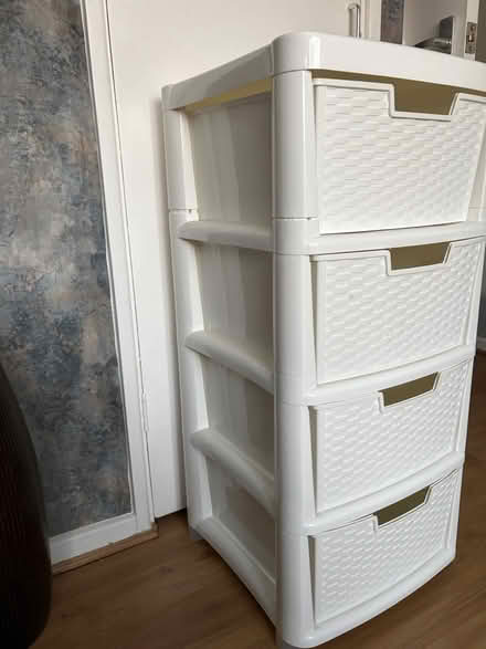 Photo of free Plastic Draws - 4 draws (Sonning RG4) #2