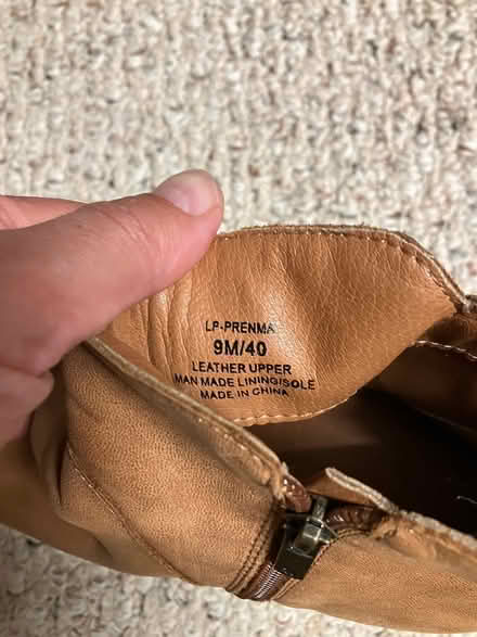 Photo of free Women’s boots size 9/9.5 (Arlington/West Medford line) #2
