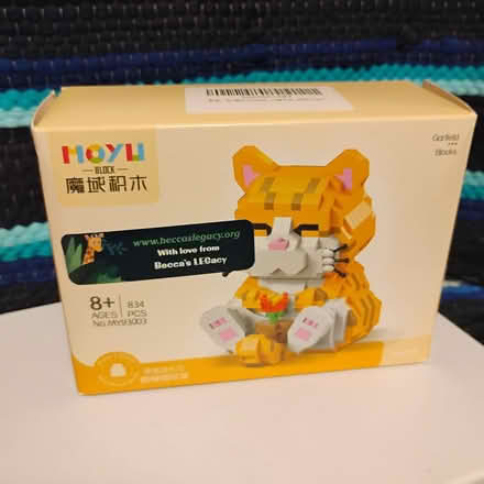 Photo of free MOYU Bricks Garfield Cat MY93003 (60506) #1