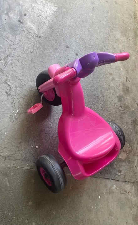 Photo of free lots of kids items (King’s Cross, WC1H) #1