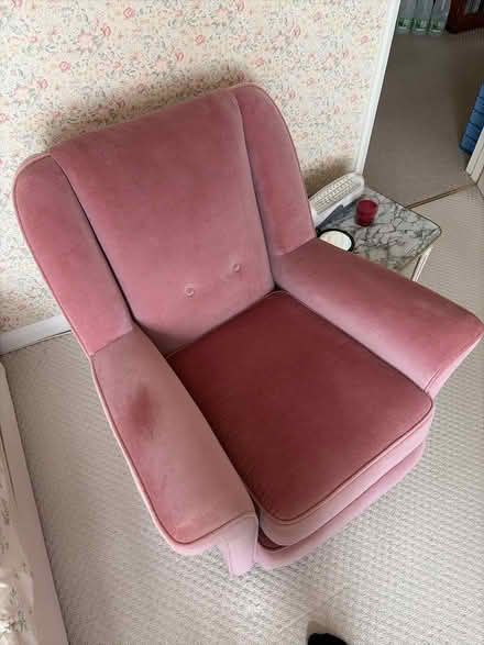 Photo of free Arm Chair in excellent condition (Brighton BN2 6) #2