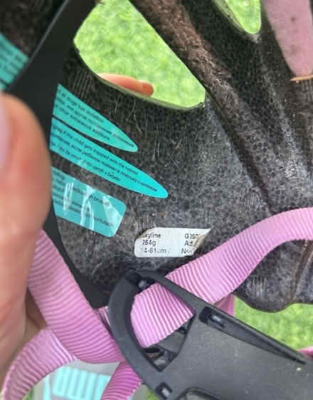 Photo of free Giro Skyline Bike Helmet (Weybridge KT13) #4
