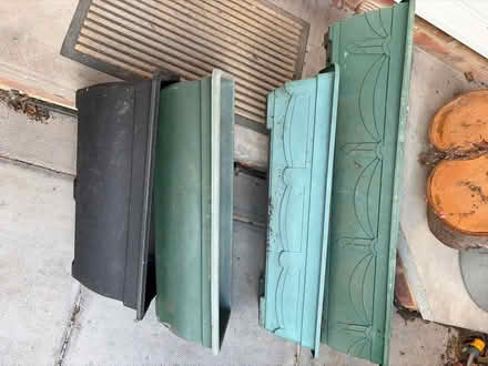 Photo of free Garden stuff including 3 litre pots (Cheltenham GL52) #4