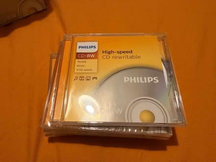 Photo of free 5X CD-RW and 1 empty CD case (Abingdon, OX14) #1