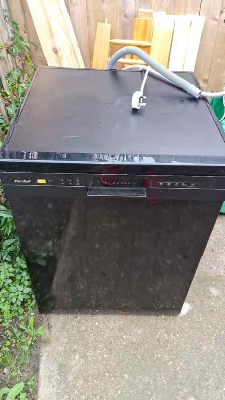 Photo of free Dishwasher fully working (Deal CT14) #1