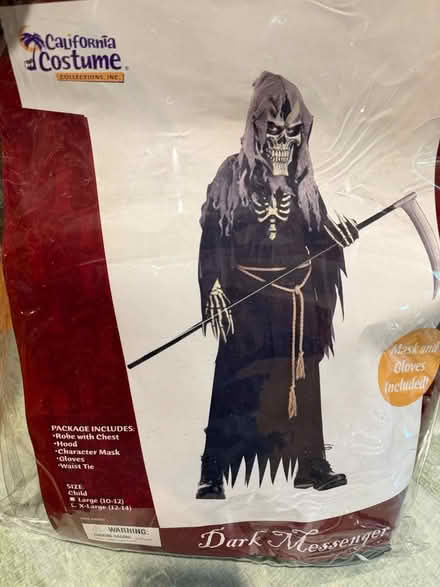 Photo of free Halloween Costumes (2) (Dumont, NJ) #1
