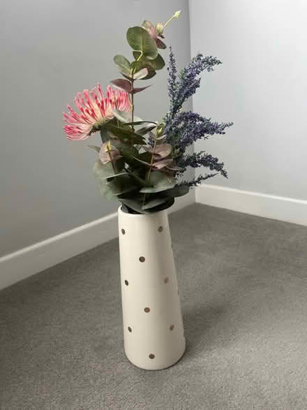 Photo of free Vase and faux flowers (OX14) #1