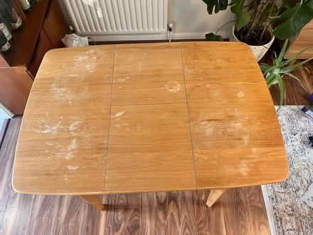 Photo of free Extending dining table (Gipsy Hill SE19) #3