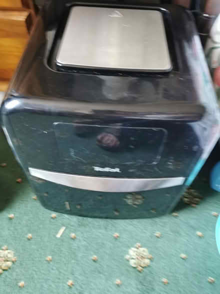 Photo of free Tefal air fryer (Ip42rd) #1