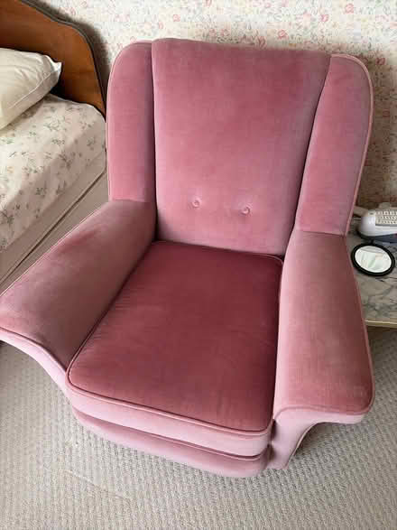 Photo of free Arm Chair in excellent condition (Brighton BN2 6) #1