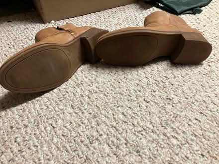 Photo of free Women’s boots size 9/9.5 (Arlington/West Medford line) #3