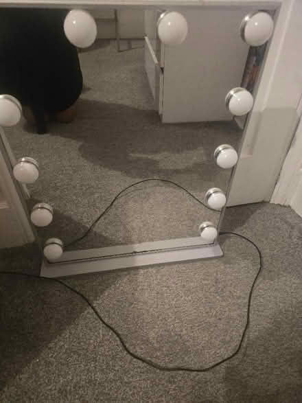 Photo of free Vanity mirror with lights (Tulse Hill SE24) #1