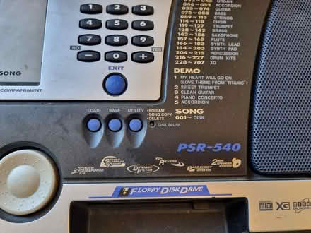 Photo of free electronic keyboard (CM2 springfield, chelmsford) #2