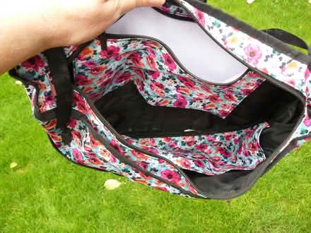 Photo of free Walking frame accessory bag. Floral (Kempsey WR5) #4