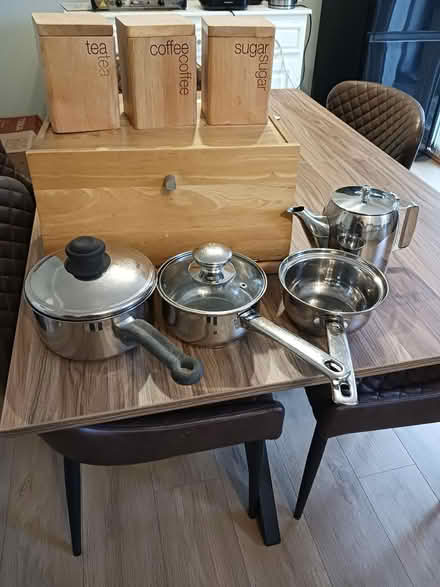 Photo of free Kitchen accessories and bin (Kilnamanagh) #1