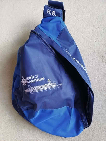 Photo of free Unused strong shoulder carry bag (Earley RG6) #1