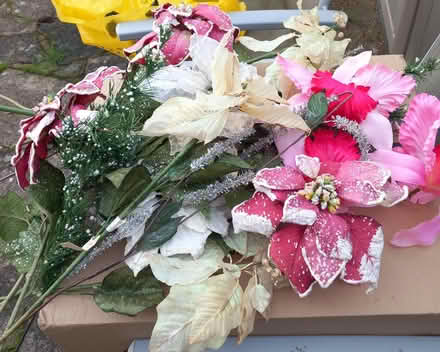 Photo of free Large bunch of Christians silk flowers (Collier Row RM5) #2