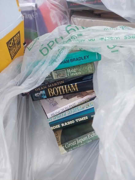 Photo of free Loads of books, CDs and video tapes (Clerkenwell WC1X) #4