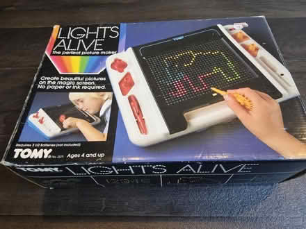 Photo of free 1980s lights alive toy (Southend SS1) #2