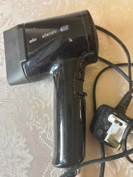 Photo of free Braun Hairdryer (Enfield EN2) #2