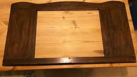 Photo of free Vintage Wooden mirror frame (FelixstoweWoodbridgeFreegle CGA IP12) #1