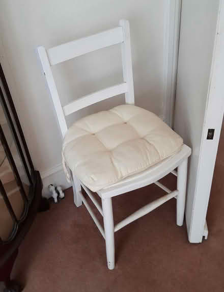 Photo of free White wooden chair (Green Street Green BR6) #1