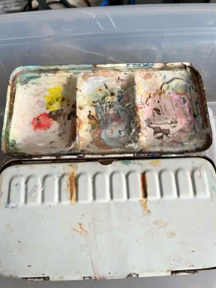Photo of free reeves portable watercolour set (Hoddesdon EN11) #3