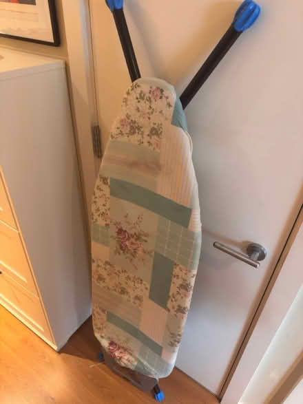 Photo of free Iron table (73 upper richmond road putney) #2