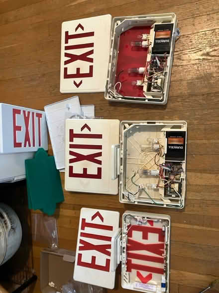Photo of free Exit signs for parts or fixing (Crestwood, NW DC) #2