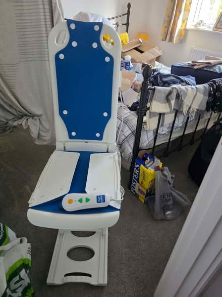 Photo of free Bath lift seat (Telford and Wrekin TF4) #2