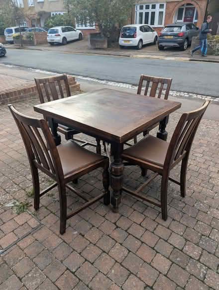 Photo of free dining table and 4 chairs (Bernards Heath AL1) #1