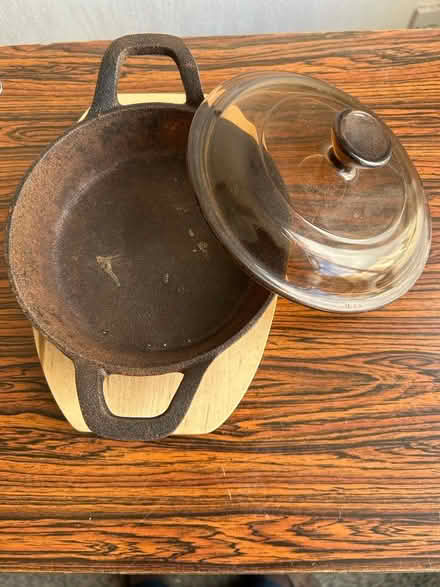 Photo of free Small cast iron omelette and Tortilla pan (Gedling NG4) #1