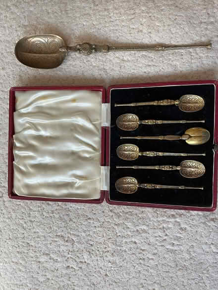 Photo of free Replica Coronation Annointing (Sunbury TW16) #1
