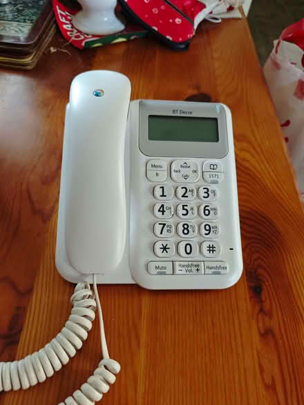 Photo of free Desktop telephone (Dartford DA1) #1