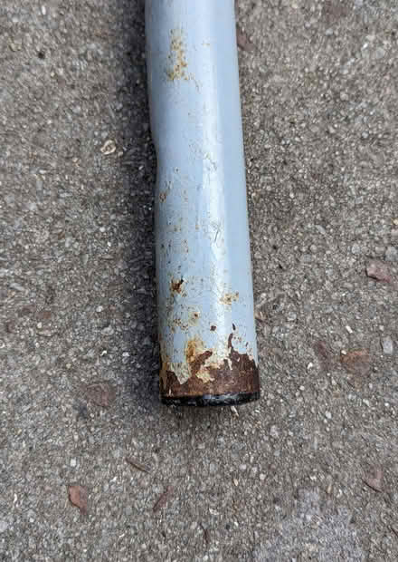 Photo of free Arched metal legs. (Lipson PL4) #4
