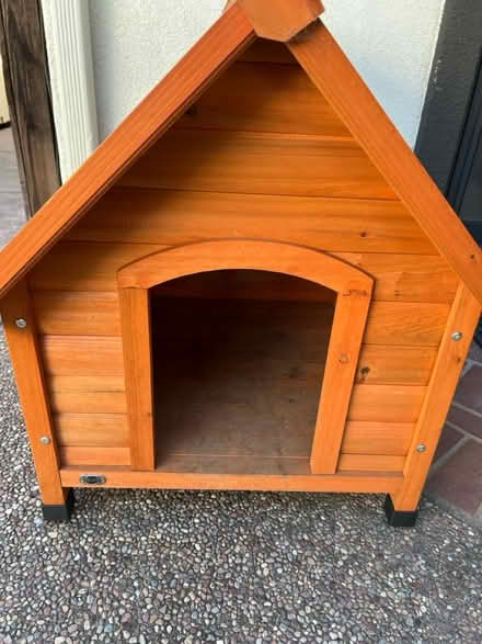 Photo of free Dog House (Bascom & Hamilton) #1