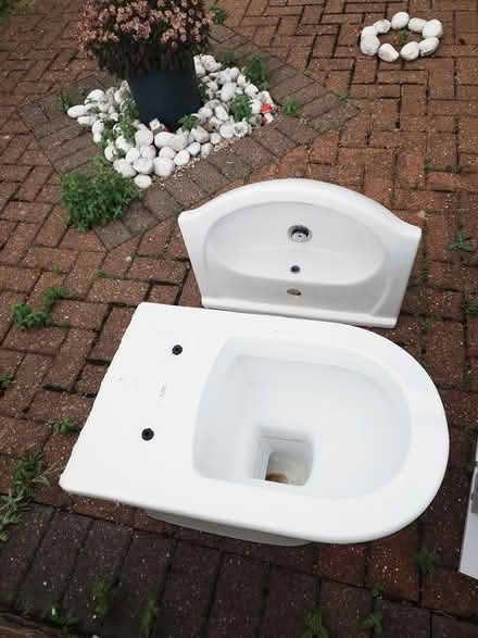 Photo of free Toilet and basin (CO4 3SH) #1