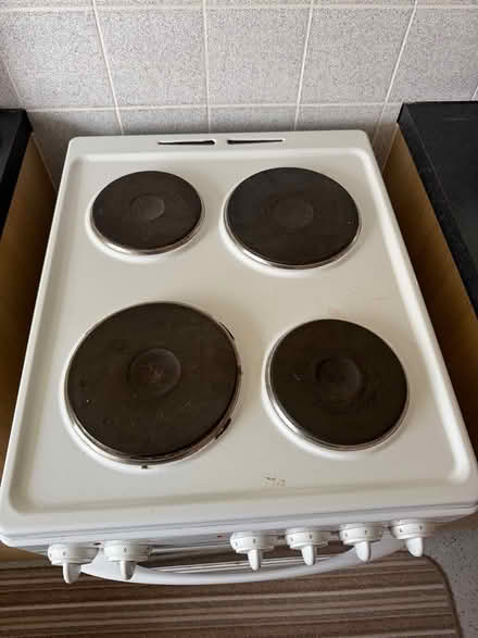 Photo of free Glen electric oven (Bh91eq) #4