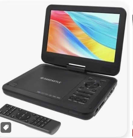 Photo of DVD player with screen (Silverhill TN37) #1