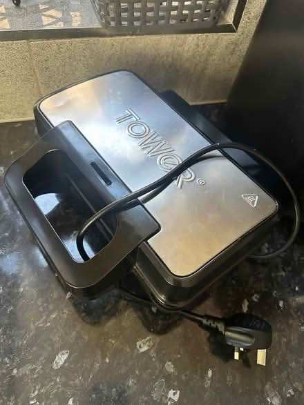 Photo of free Sandwich maker (WV10) #1