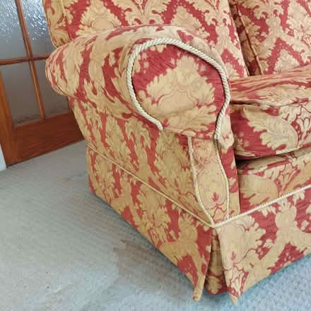 Photo of free Three seater sofa, super comfy and on wheels! (Cainscross GL5) #3