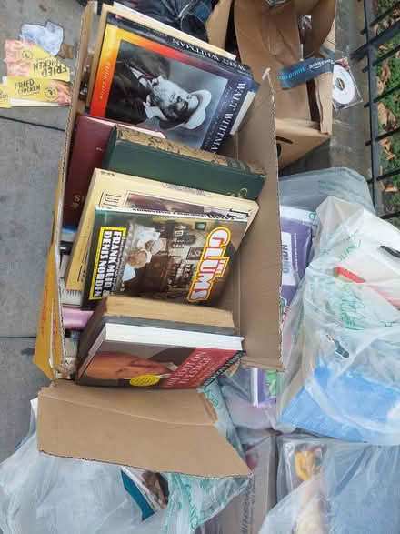 Photo of free Loads of books, CDs and video tapes (Clerkenwell WC1X) #3