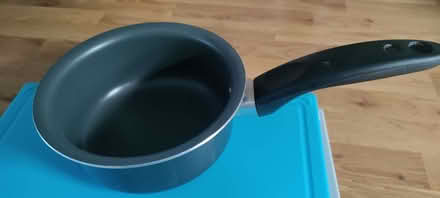 Photo of free Small pot (Longley S5) #1