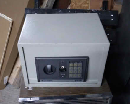Photo of free Supasafe SS25 Electronic Safe (Bickershaw WN2) #1