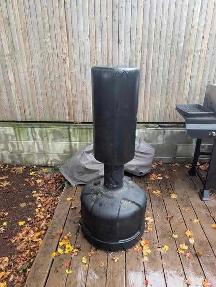 Photo of free Standalone punching bag (66 Sylvia Arlington) #1