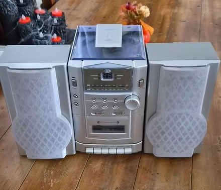 Photo of free Stereo system (Pontypridd CF37) #1