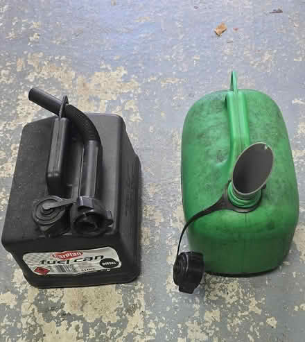 Photo of free Petrol cans (BH24 Ringwood) #1