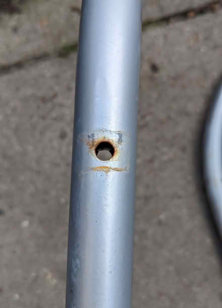 Photo of free Arched metal legs. (Lipson PL4) #3