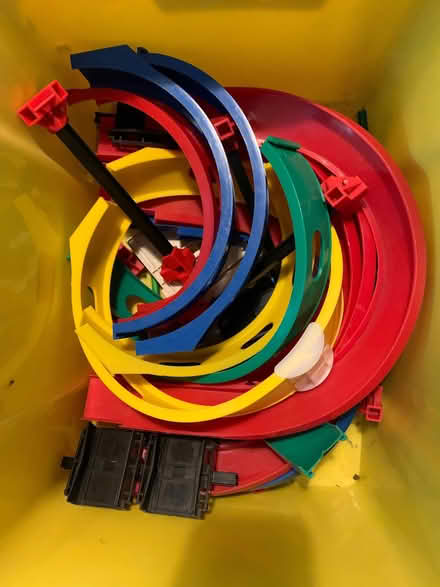 Photo of free Superfast/Whizzwheels/Darda racing track + cars (Leintwardine SY7) #1